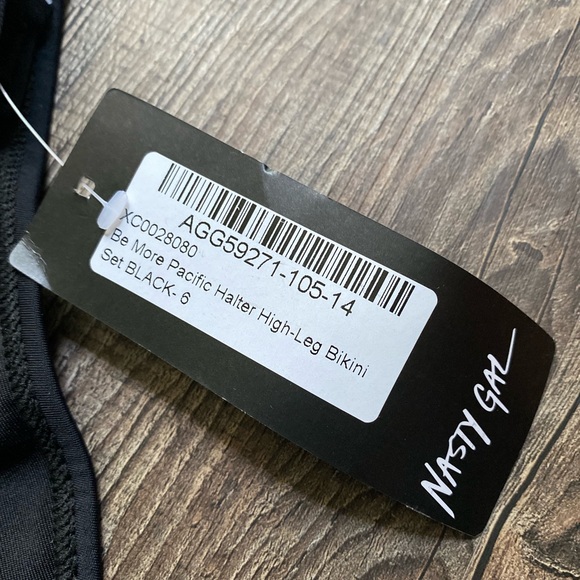 🌟Nasty Gal Be more Pacific Strappy Halter High Leg - Picture 4 of 8